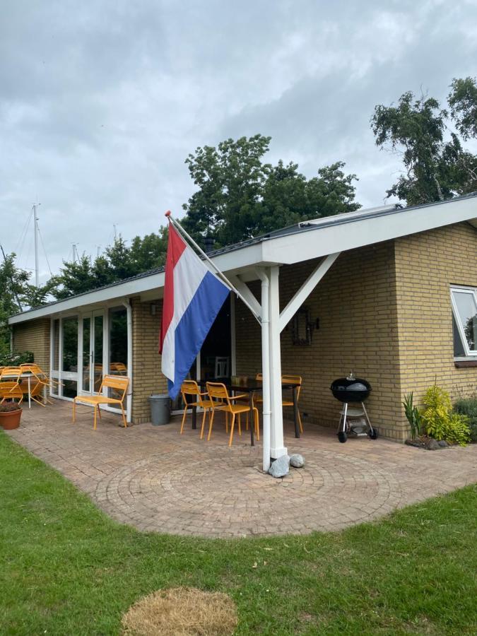 De Vier Winden Villa Hindeloopen Exterior photo